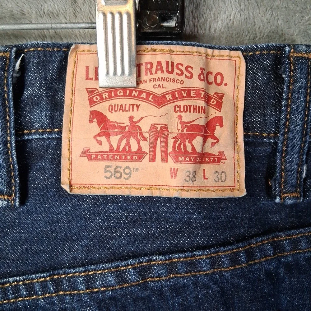 Levis 569 Jeans Men Size 38x30 Dark Blue Loose Straight Mid-Rise 5 Pocket Casual
